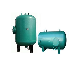 /images/20220324/c59a725fe4f95b8733e314e75242aa47.jpg 浮動盤管容積式換熱器.jpg